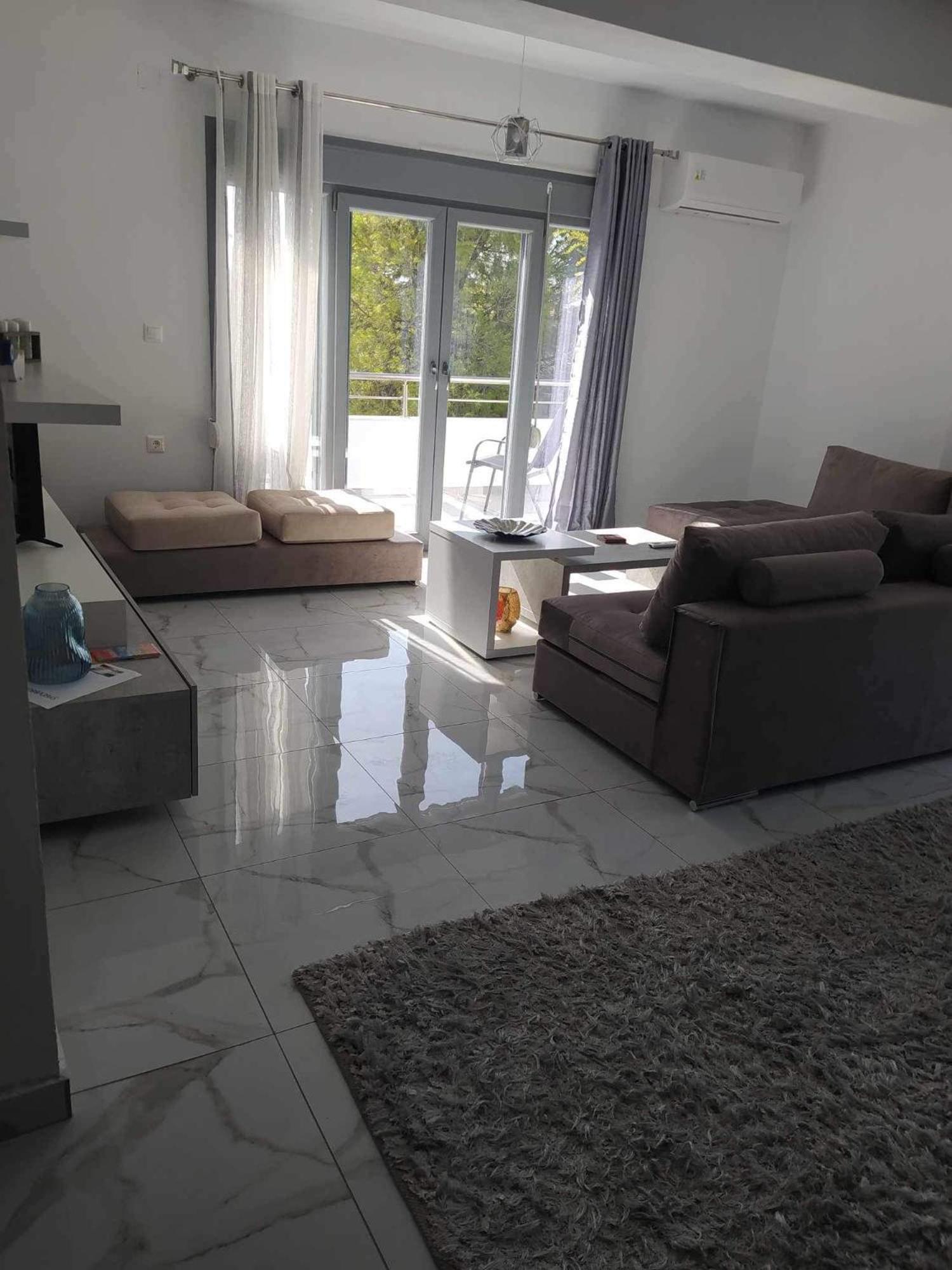 νεόκτιστη βίλα, χώρα πυθαγορείου * Pythagoreio (Samos)