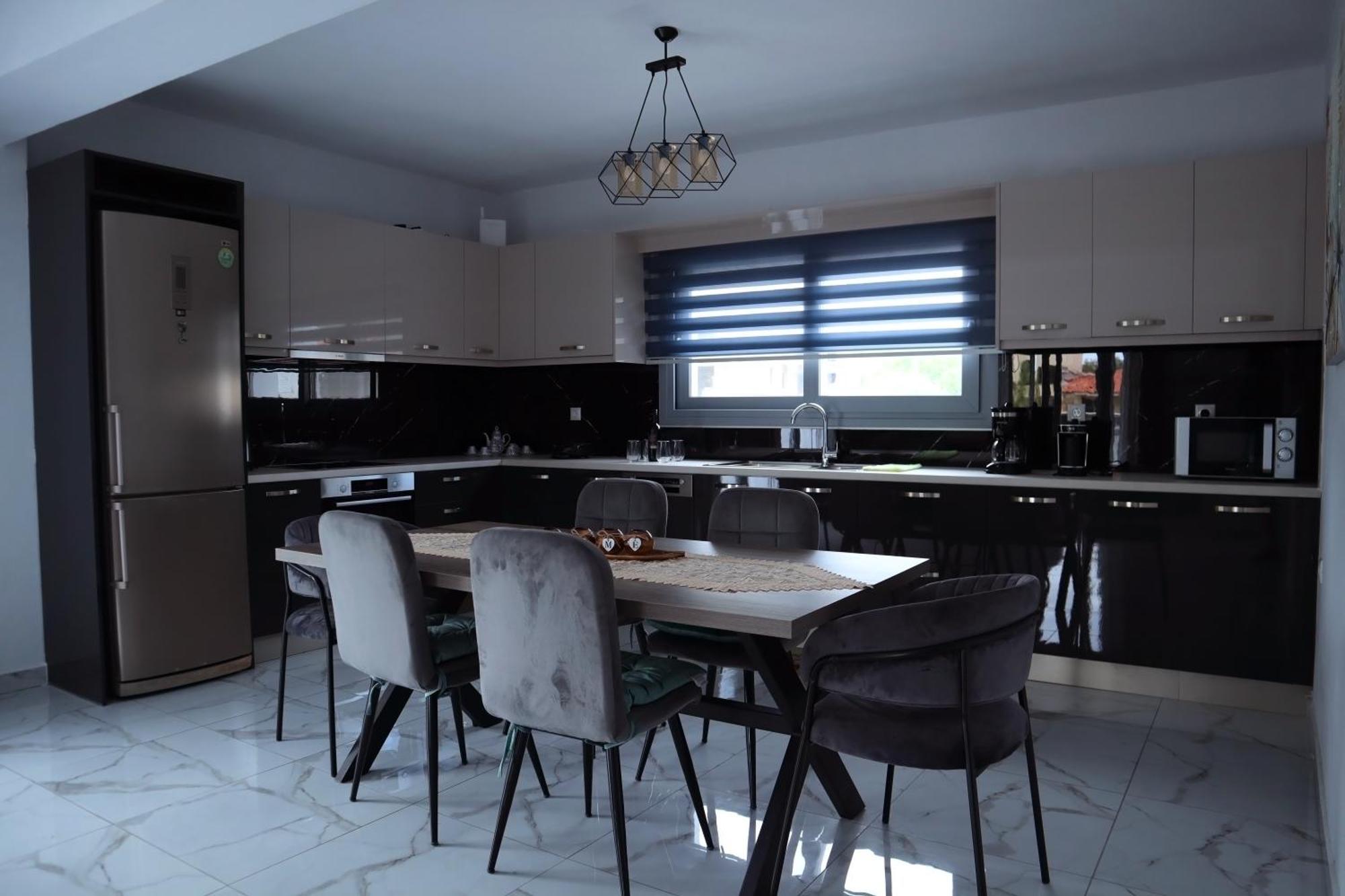 Villa νεόκτιστη βίλα, χώρα πυθαγορείου *