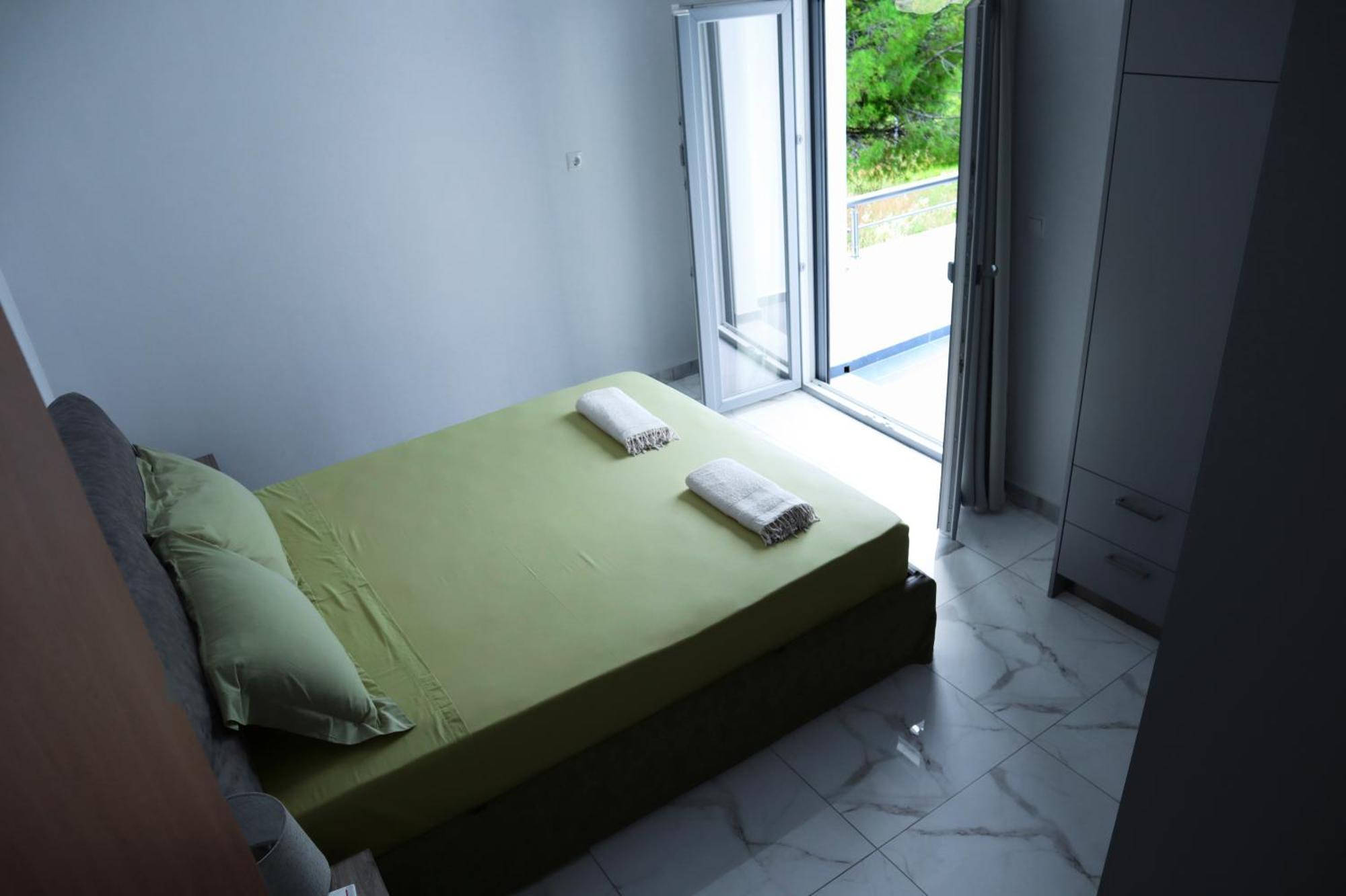 Villa νεόκτιστη βίλα, χώρα πυθαγορείου